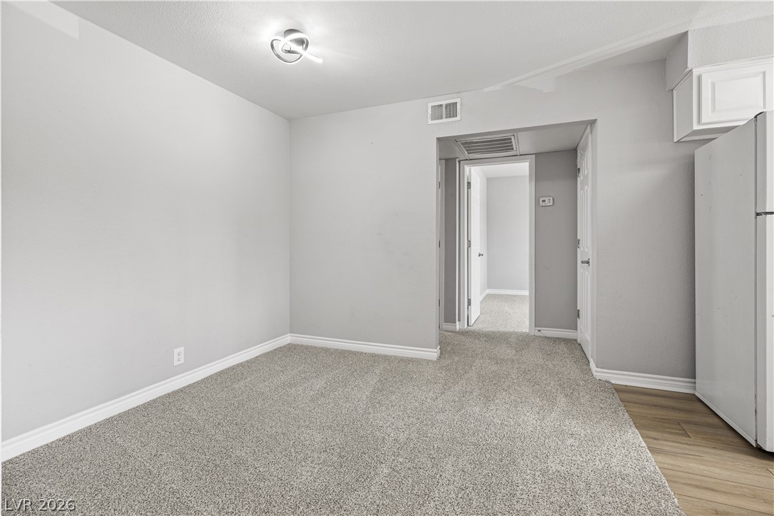 Photo 4 of 5061 River Glen Drive #80