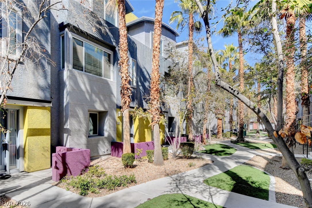 Photo 35 of 47, 9050 W Tropicana Avenue #1137