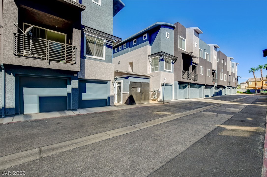 Photo 6 of 47, 9050 W Tropicana Avenue #1137