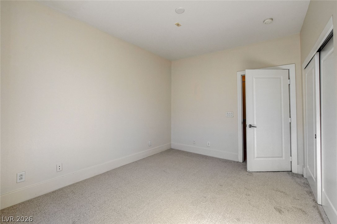 Photo 19 of 47, 9050 W Tropicana Avenue #1137