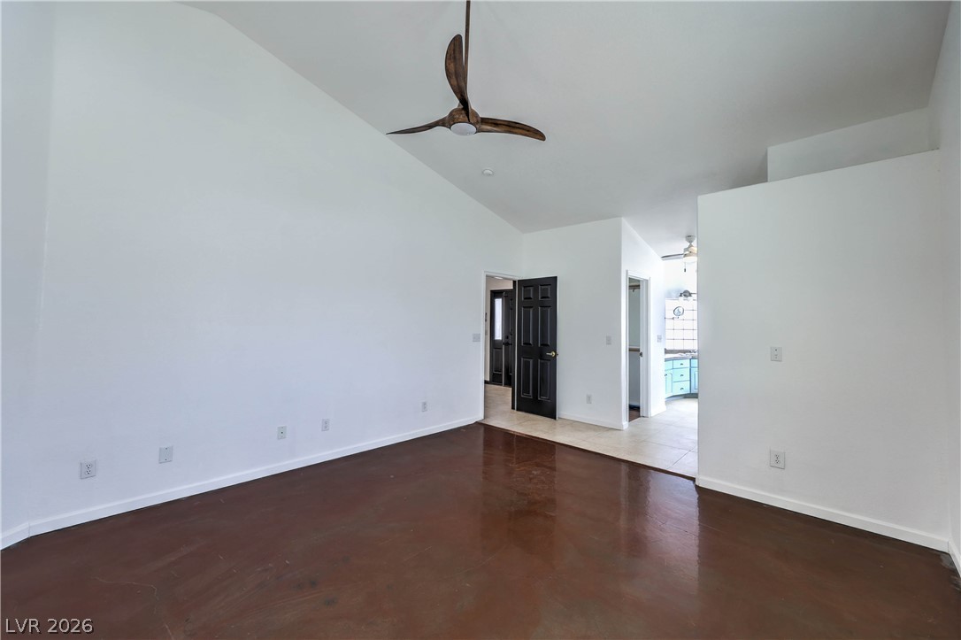 Photo 14 of 63, 3195 Heyer Street