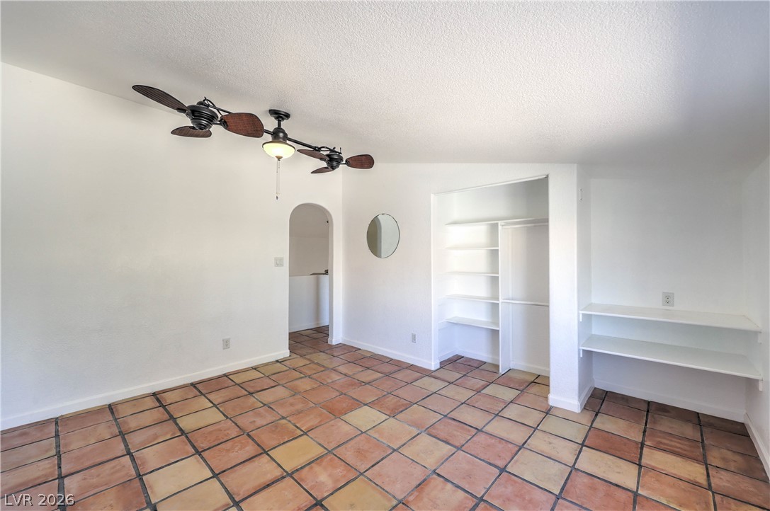Photo 44 of 63, 3195 Heyer Street