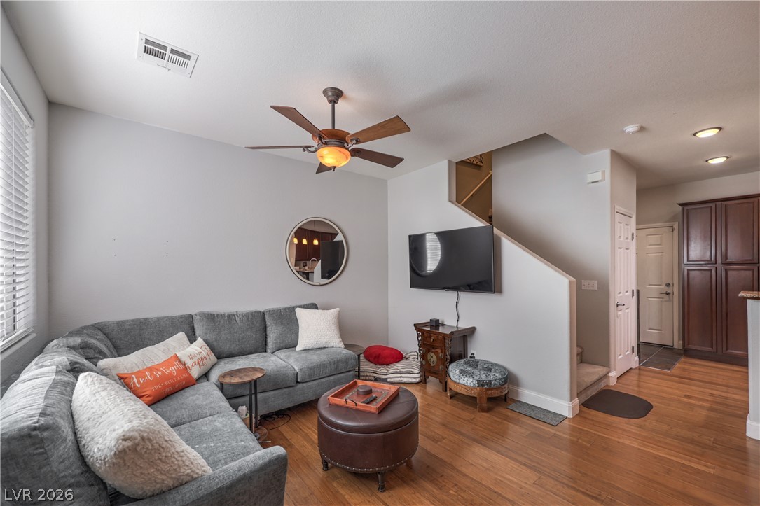 Photo 7 of 31, 1525 Spiced Wine Avenue #12103