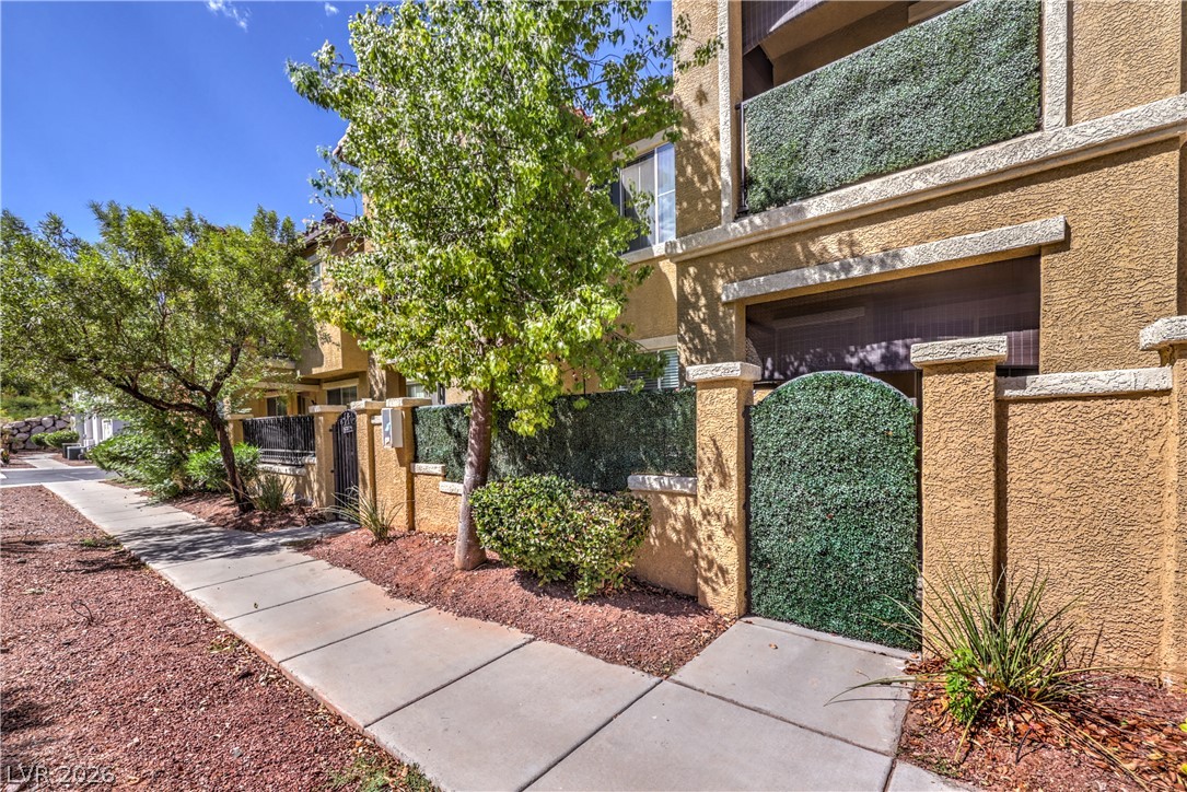 Photo 2 of 1525 Spiced Wine Avenue #12103