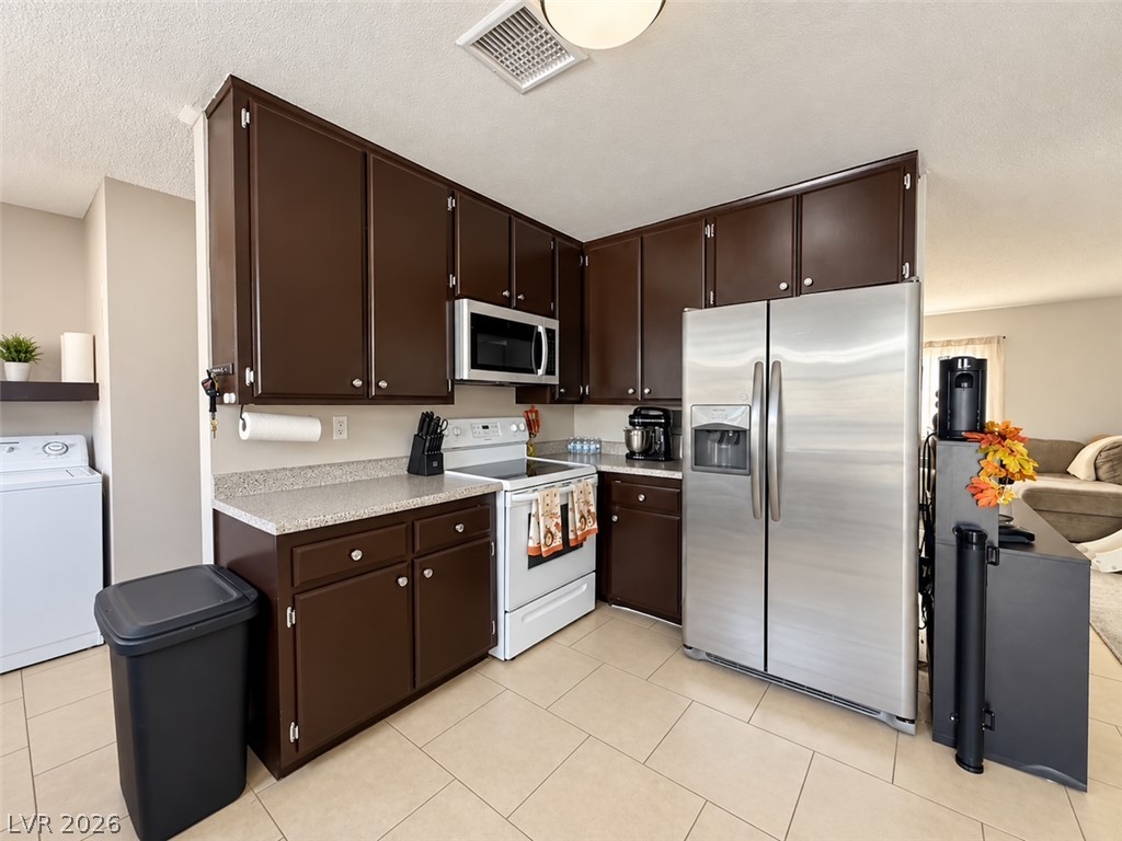 Photo 5 of 651 Greenbriar Townhouse Way