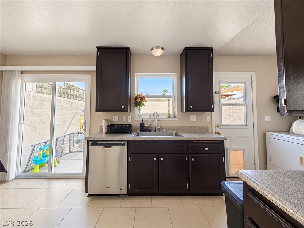 Photo 6 of 20, 651 Greenbriar Townhouse Way