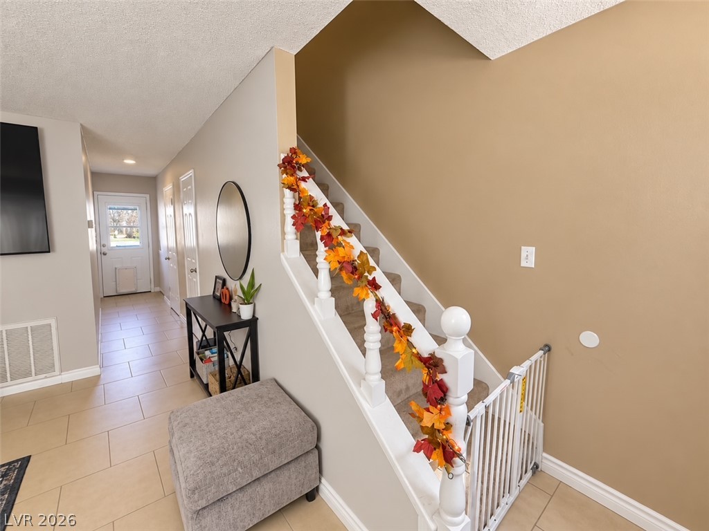 Photo 11 of 20, 651 Greenbriar Townhouse Way