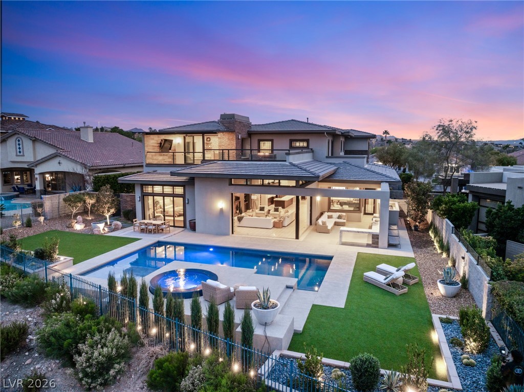 1376 Opal Valley Street, Henderson