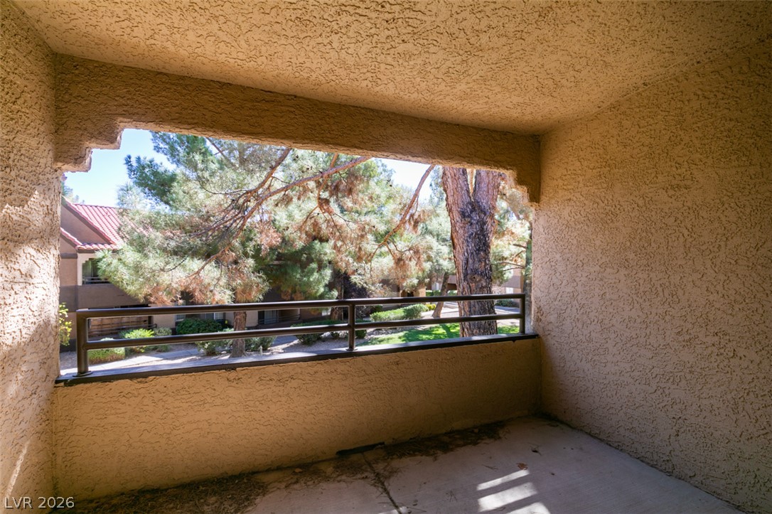 Photo 19 of 21, 2200 S Fort Apache Road #2132