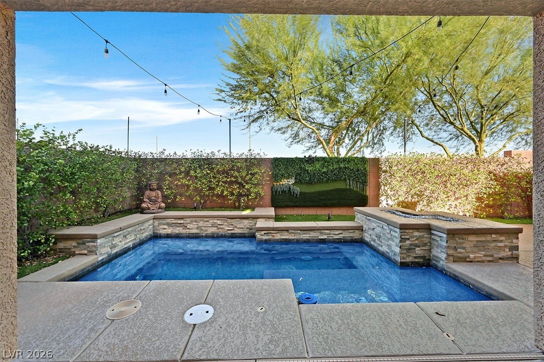 9772 Smokey Moon Street, Las Vegas