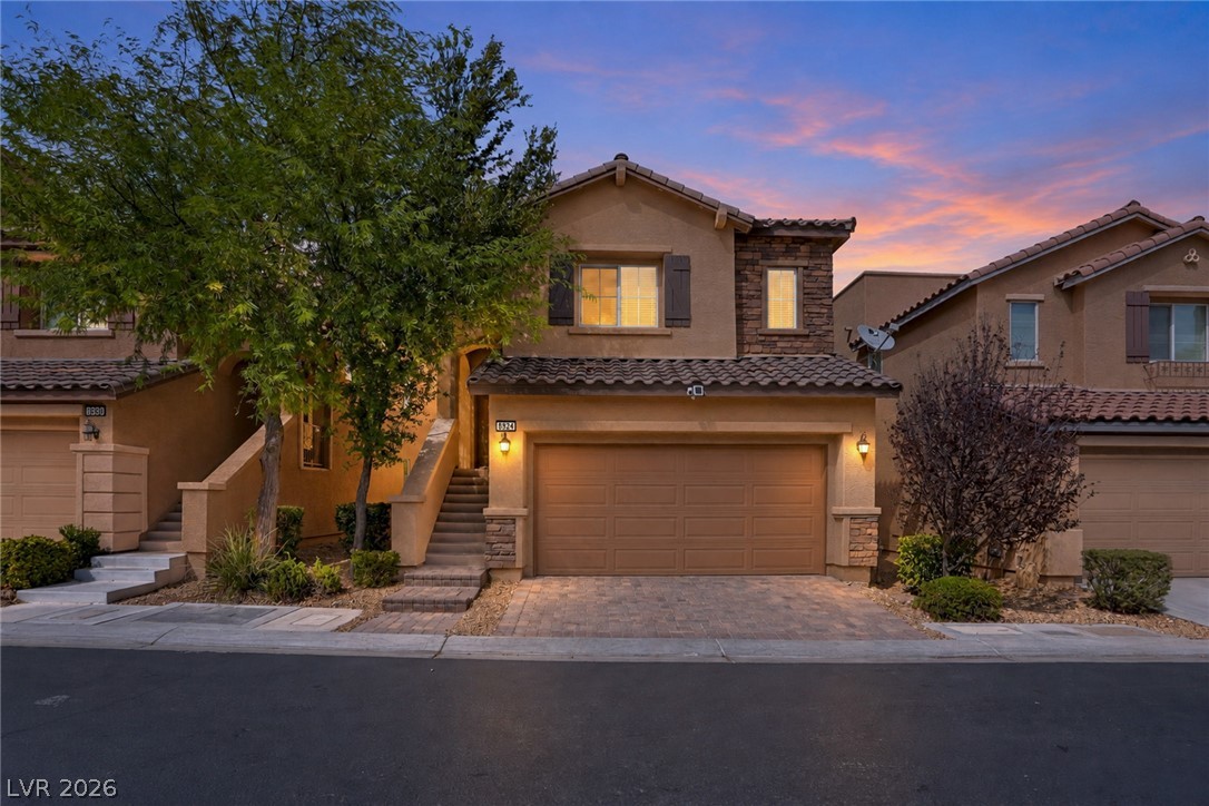 8924 Fox Season Avenue, Las Vegas