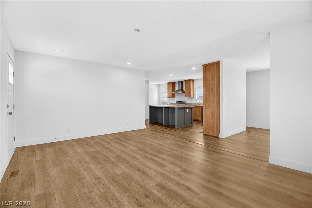 Photo 6 of 18, 2258 Toiyabe Street