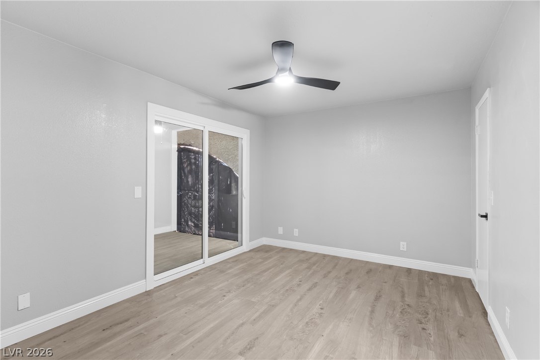 Photo 9 of 21, 881 Mantis Way #1