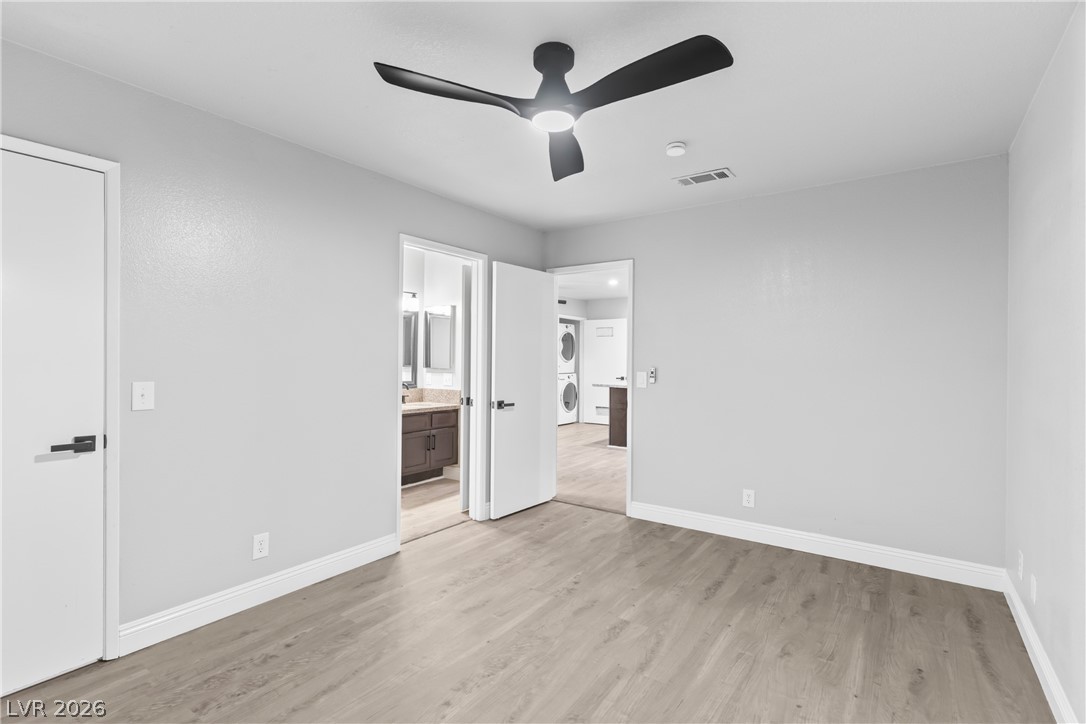 Photo 10 of 21, 881 Mantis Way #1