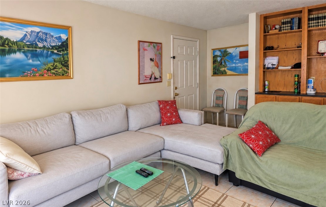 Photo 6 of 29, 101 Luna Way #242