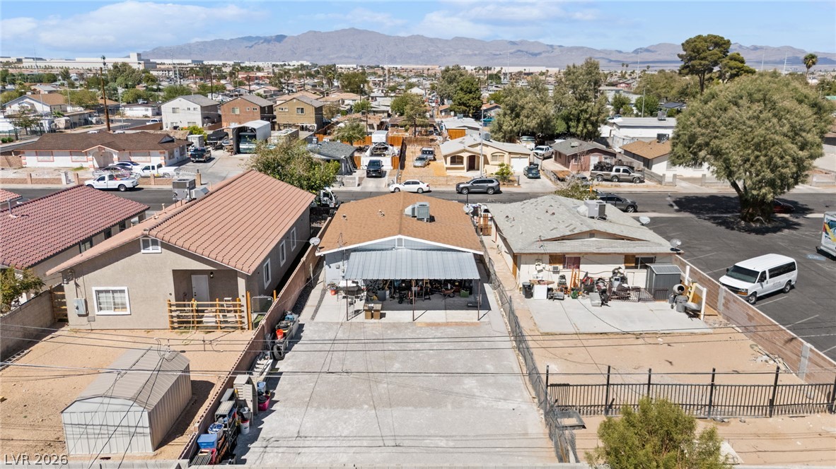 Photo 2 of 1237 Hassell Avenue