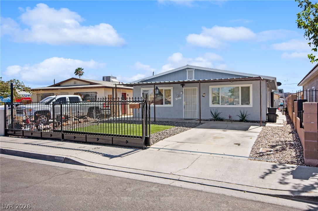 Photo 6 of 58, 1237 Hassell Avenue