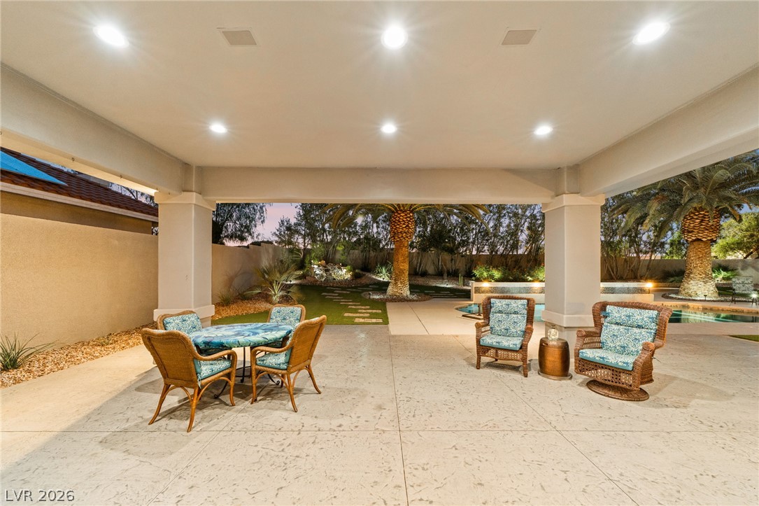 Photo 52 of 57, 2227 Versailles Court