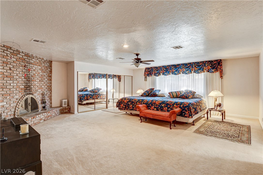 Photo 37 of 74, 3753 Meadowcrest Drive