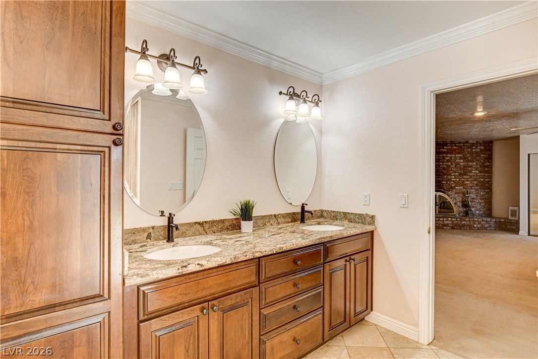 Photo 45 of 74, 3753 Meadowcrest Drive
