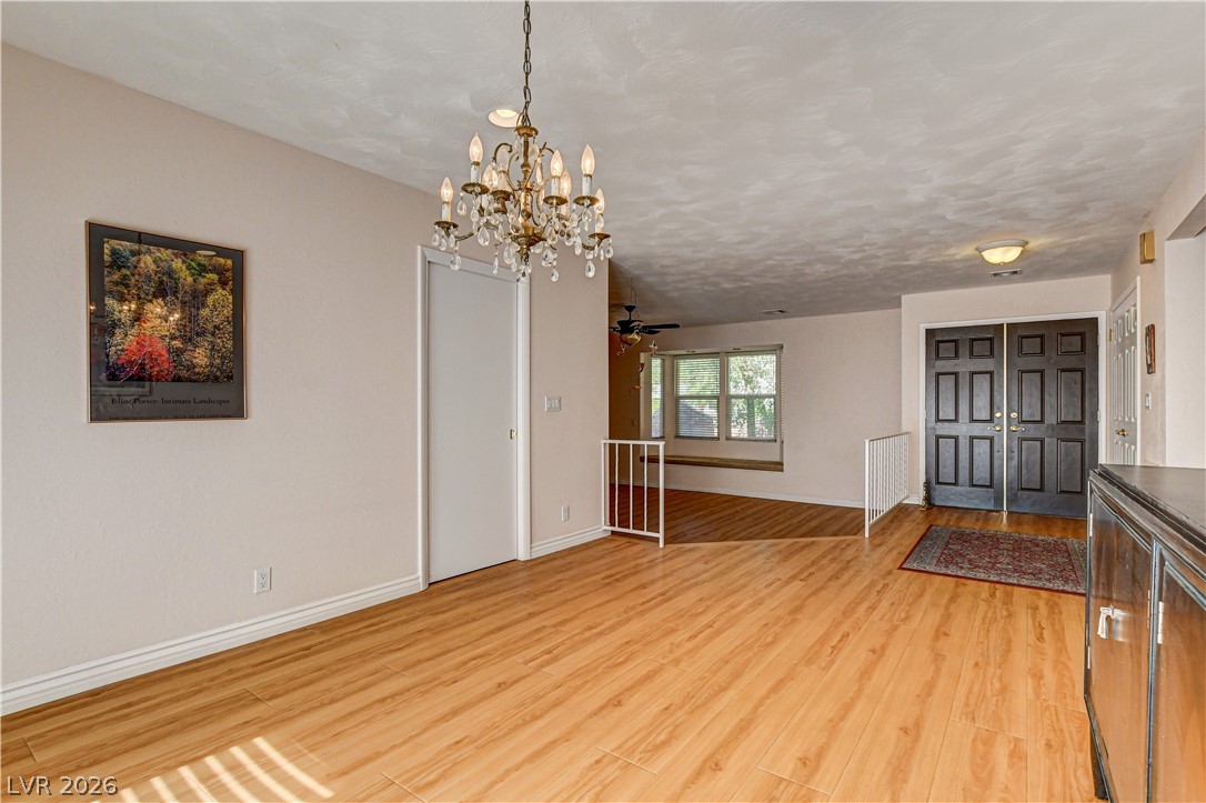 Photo 18 of 74, 3753 Meadowcrest Drive