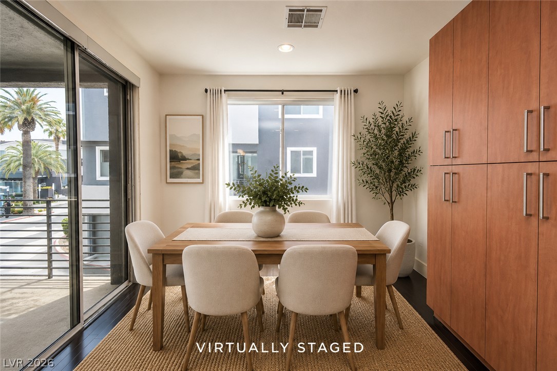 Photo 9 of 49, 9050 W Tropicana Avenue #1129