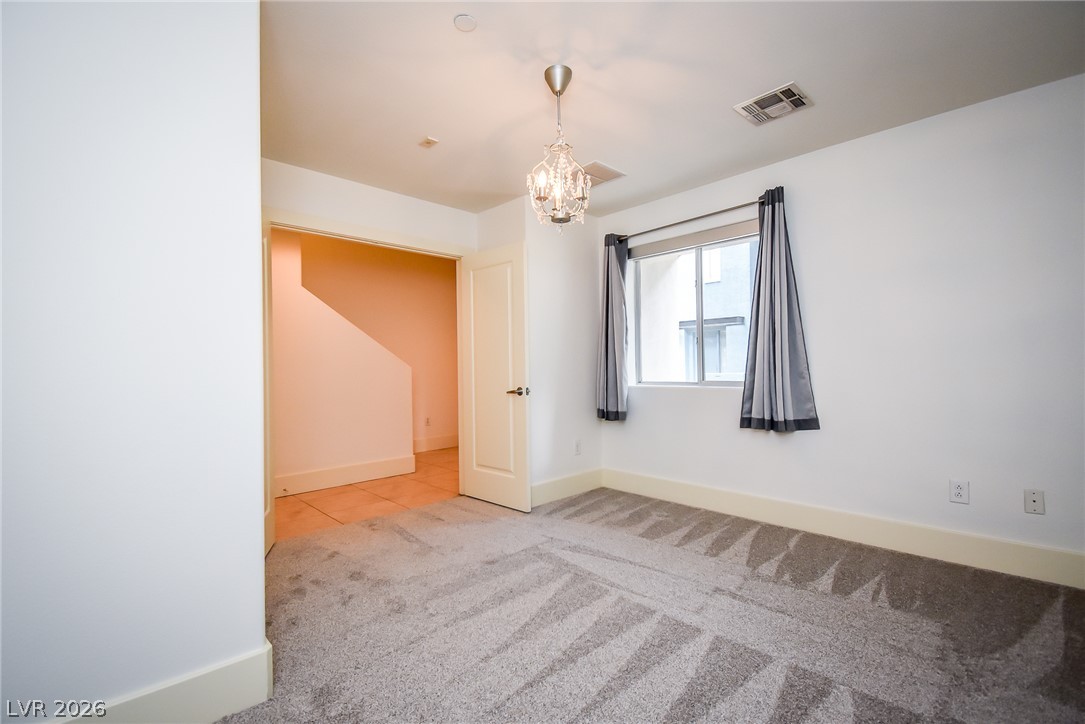 Photo 17 of 49, 9050 W Tropicana Avenue #1129