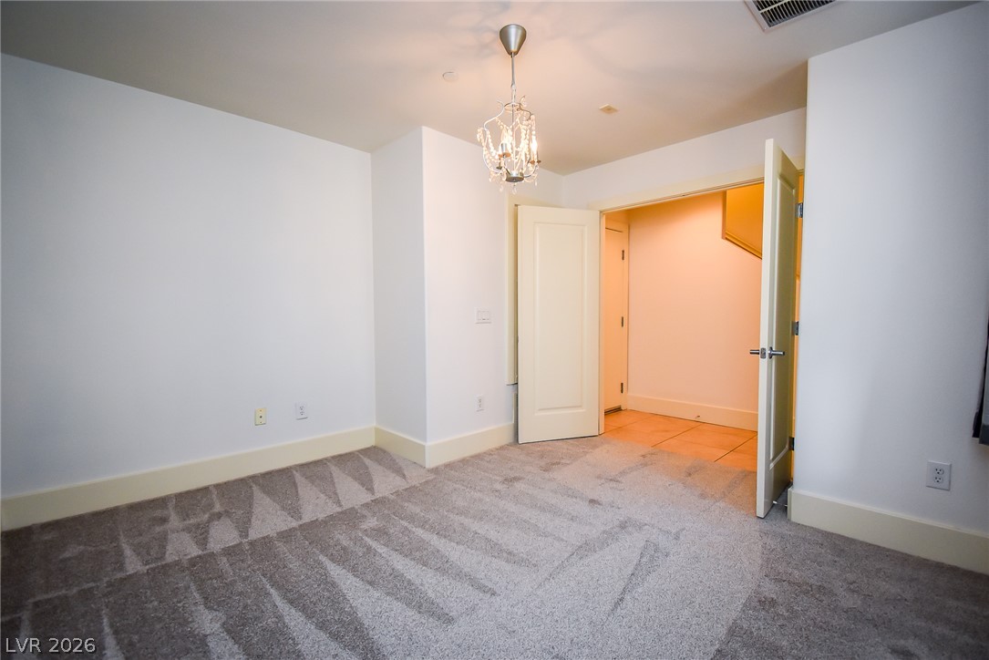 Photo 18 of 49, 9050 W Tropicana Avenue #1129