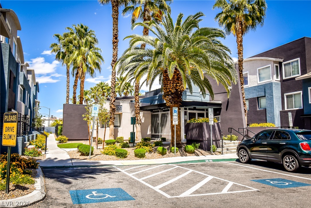 Photo 43 of 49, 9050 W Tropicana Avenue #1129