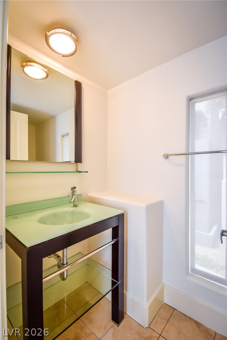 Photo 20 of 49, 9050 W Tropicana Avenue #1129