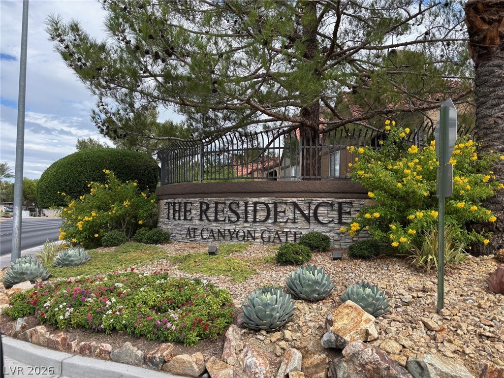 Photo 6 of 38, 2200 S Fort Apache Road #1025