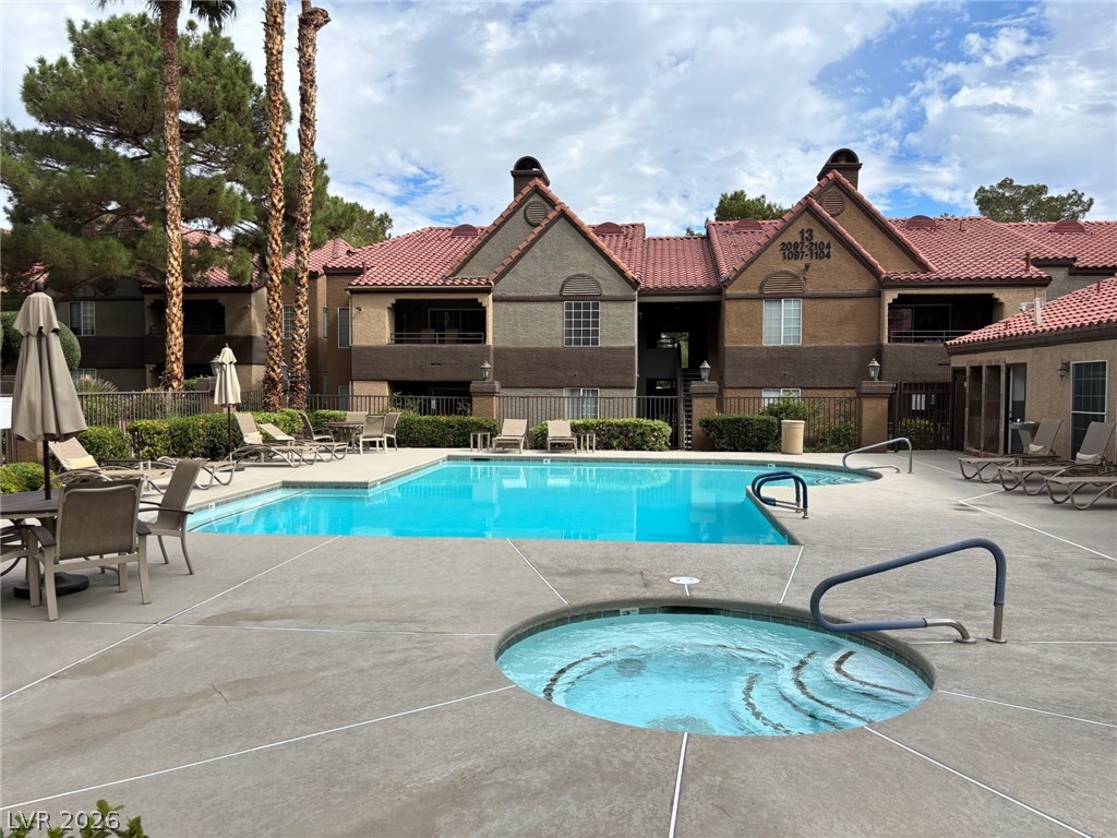 Photo 22 of 38, 2200 S Fort Apache Road #1025