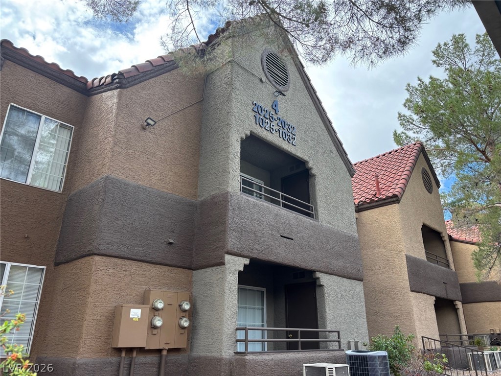 Photo 27 of 38, 2200 S Fort Apache Road #1025