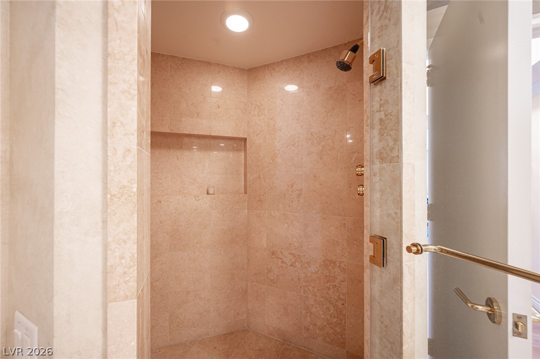 Photo 56 of 90, 2857 Paradise Road #1702