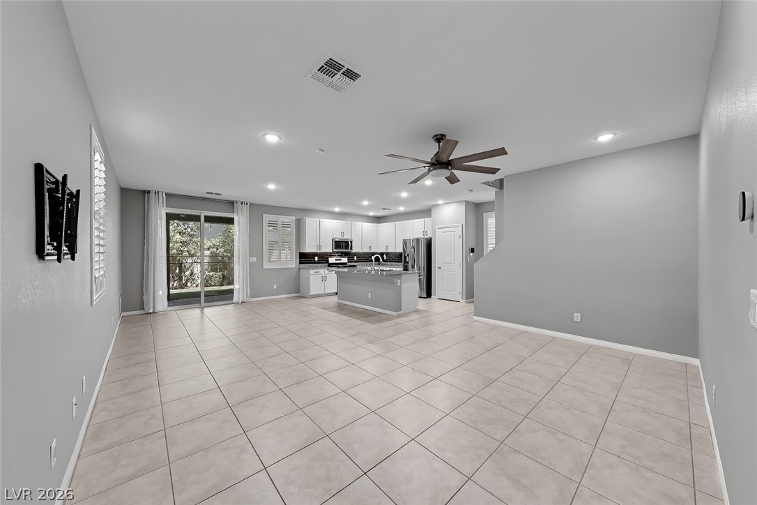 Photo 5 of 9834 W Meranto Avenue