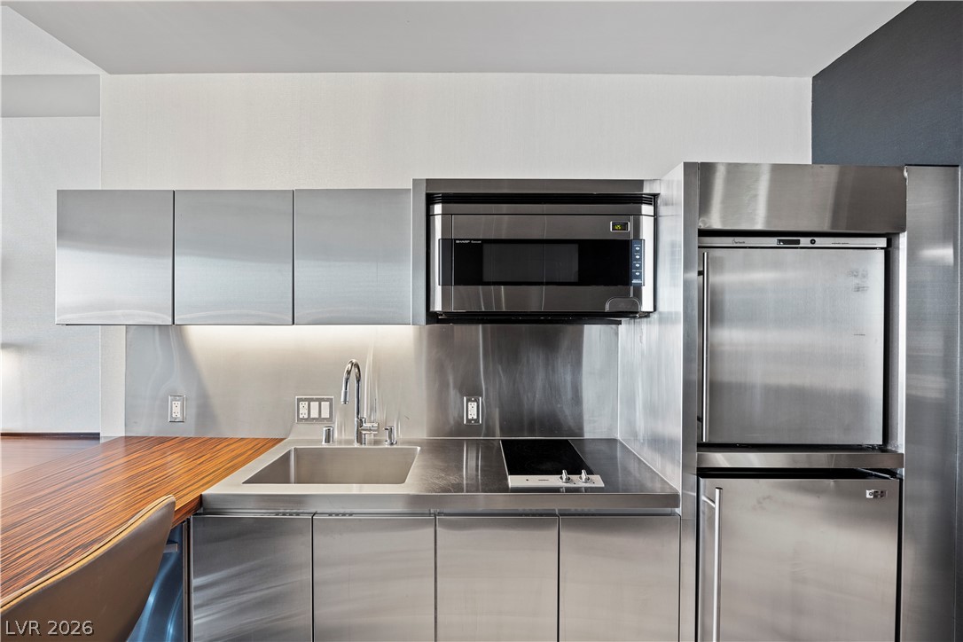 Photo 9 of 30, 4381 W Flamingo Road #26310