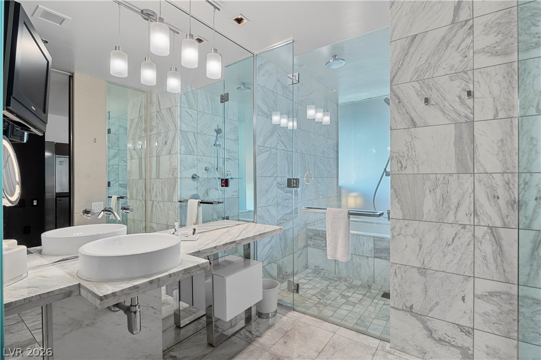Photo 13 of 30, 4381 W Flamingo Road #26310