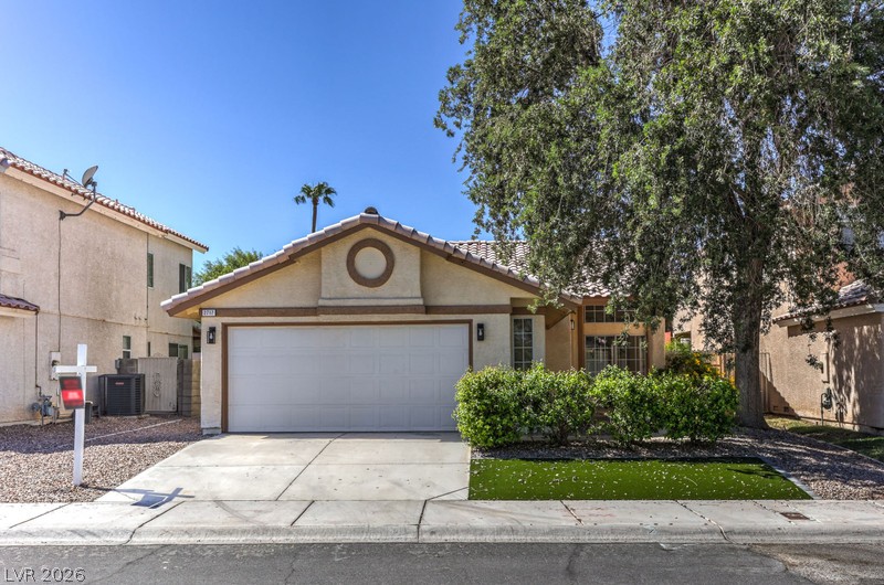 2717 Camphor Tree Street, Las Vegas 89108