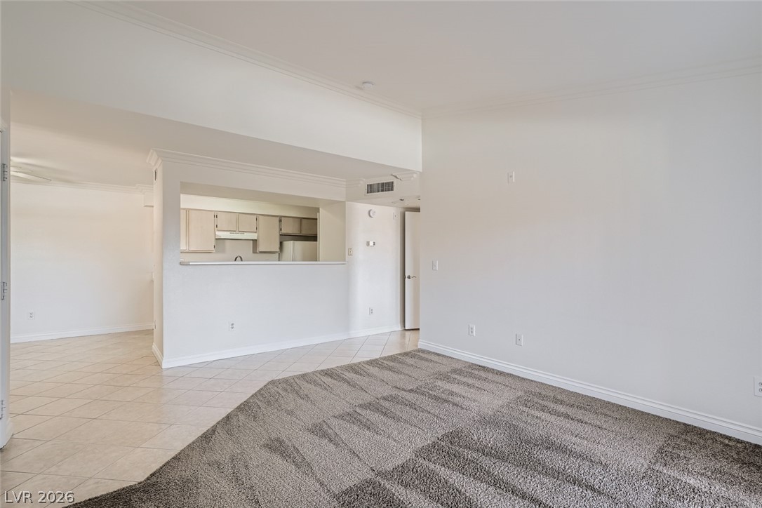 Photo 15 of 35, 1150 N Buffalo Drive #2094