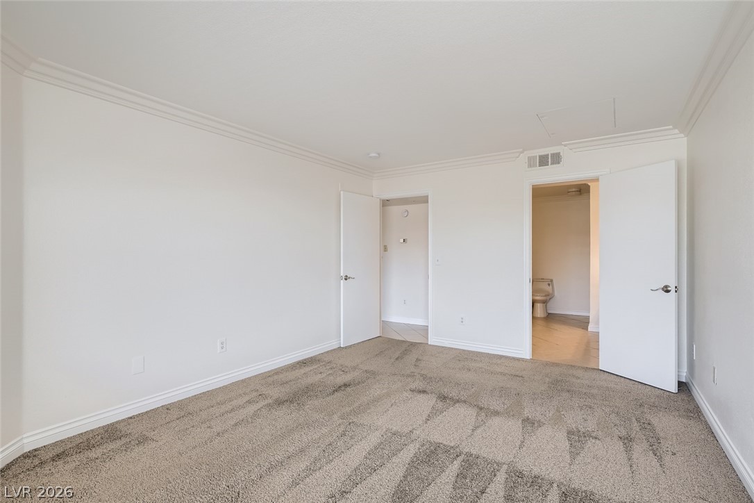 Photo 24 of 35, 1150 N Buffalo Drive #2094