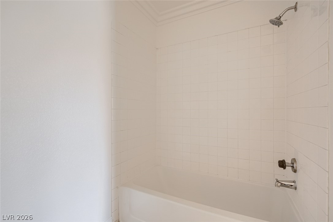 Photo 28 of 35, 1150 N Buffalo Drive #2094