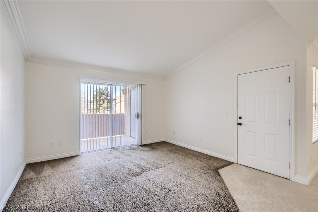 Photo 13 of 35, 1150 N Buffalo Drive #2094