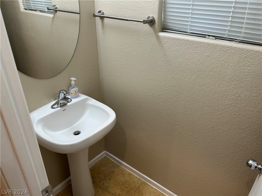 Photo 8 of 19, 3992 Gray Aster Drive