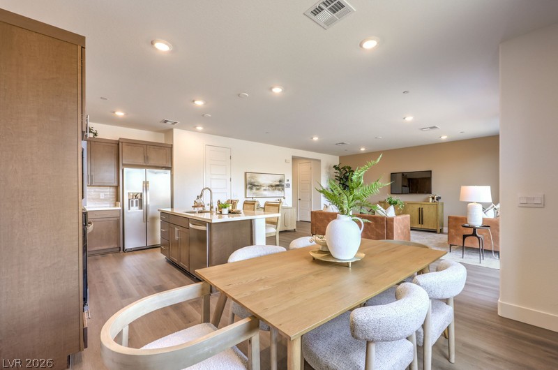 Photo 9 of 38, 1817 Shondra Court