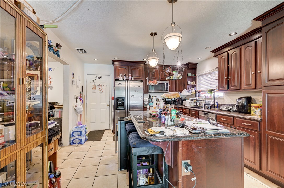 Photo 18 of 29, 4131 Brighthill Avenue