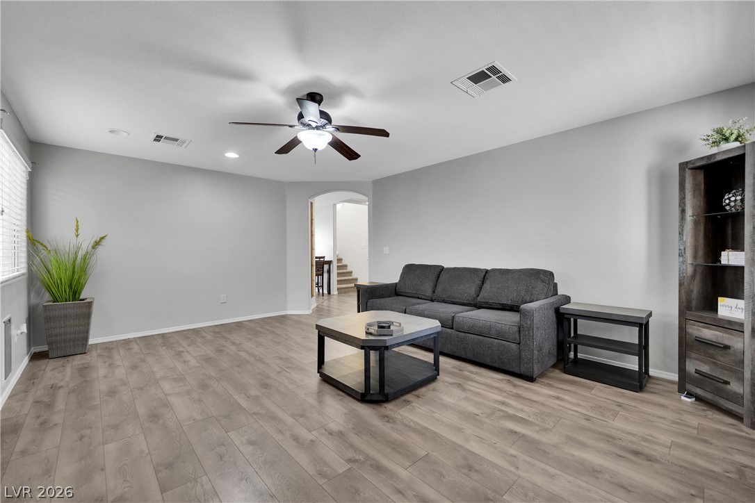 Photo 5 of 10452 Chrisman Avenue