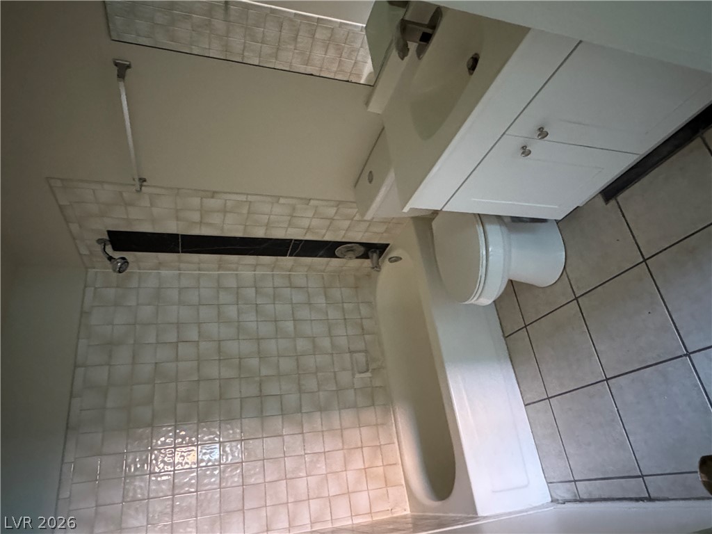 Photo 10 of 42, 6220 Bellota Drive