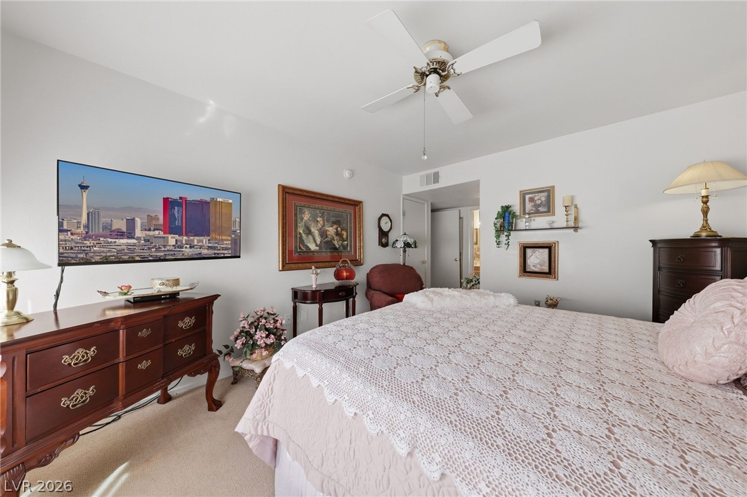 Photo 14 of 24, 3425 E Russell Road #243