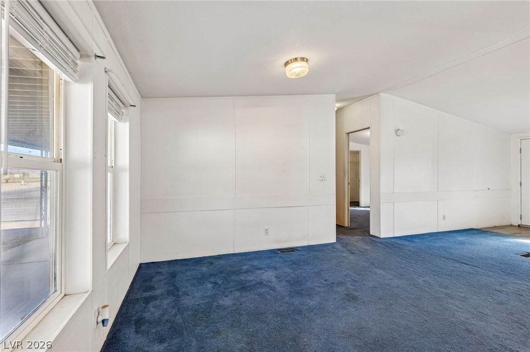Photo 2 of 511 E Simkins Road
