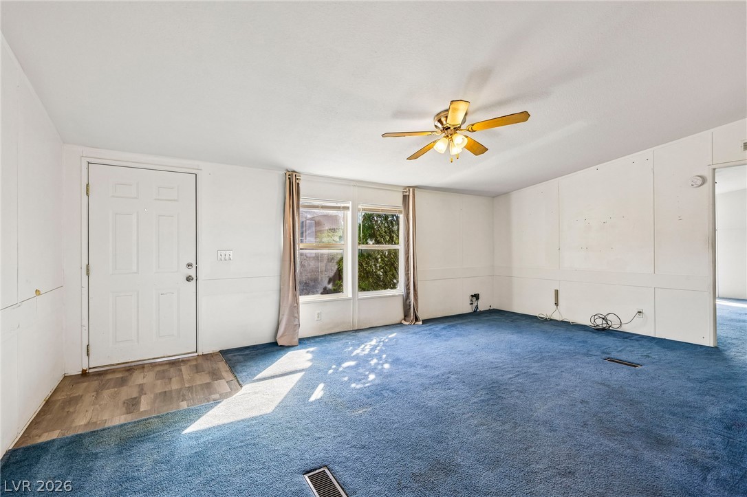 Photo 17 of 43, 511 E Simkins Road